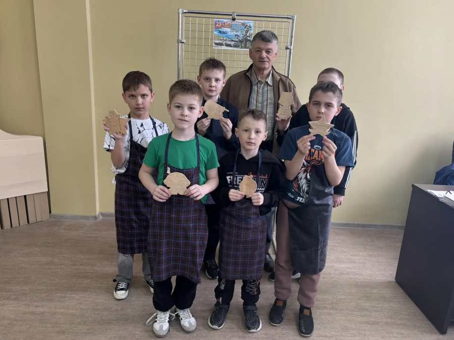 Творческая мастерская «Подарок герою», посвященная Дню защитника Отечества