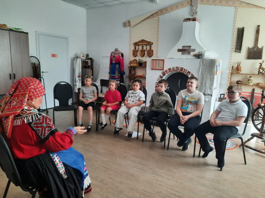 Пасхальные посиделки «Светлый праздник Пасхи». Пасхальные посиделки «Светлый праздник Пасхи».