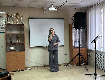 Поздравление монтеров железной дороги с их профессиональным праздником