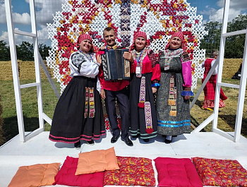Фольклор, который покоряет сердца!