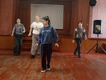 В Казанском Доме культуры прошла выездная школа танцев.