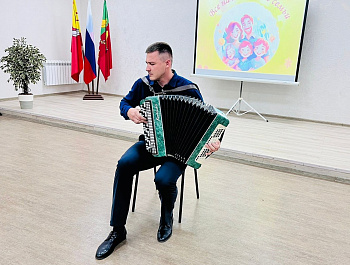 Литературно-музыкальная гостиная «Все начинается с семьи»