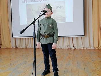 Поздравление воспитанников студий "Мастерство ведущего" и "Чародеи"
