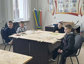 Творческая мастерская «Подарок герою», посвященная Дню защитника Отечества