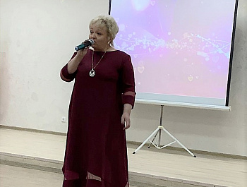 Литературно-музыкальная гостиная «Все начинается с семьи»