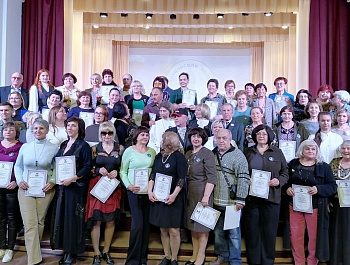 Представители клуба " Полет души" побывали сегодня, 06.04.24 на IX межмуниципальном музыкально-поэтическом фестивале «Эртильская волна», в котором приняли участие поэты, барды и просто любители поэзии Воронежской и Тамбовской областей.