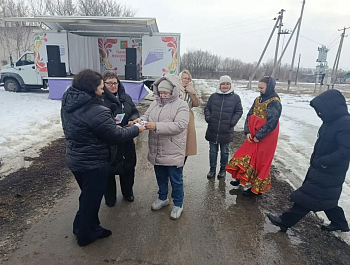 Праздничный концерт «Весенняя симфония» в честь Международного женского дня.
