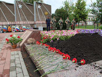 21 июня, в канун Дня памяти и скорби, на Мемориале Славы состоялся митинг.