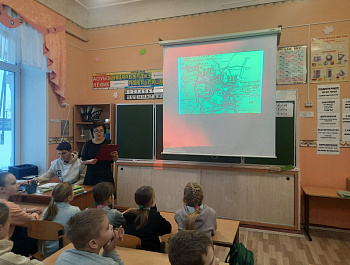 Кноэкскурсия «Был тот февраль прологом мая»