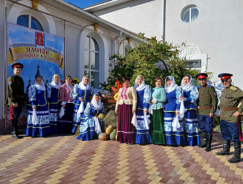 Казачий дух, песни и традиции: Таловский район на фестивале в Ямном!