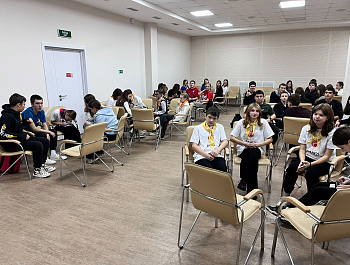 Вторая игра сезона районного молодежного квиз-турнира «Лига знаний»